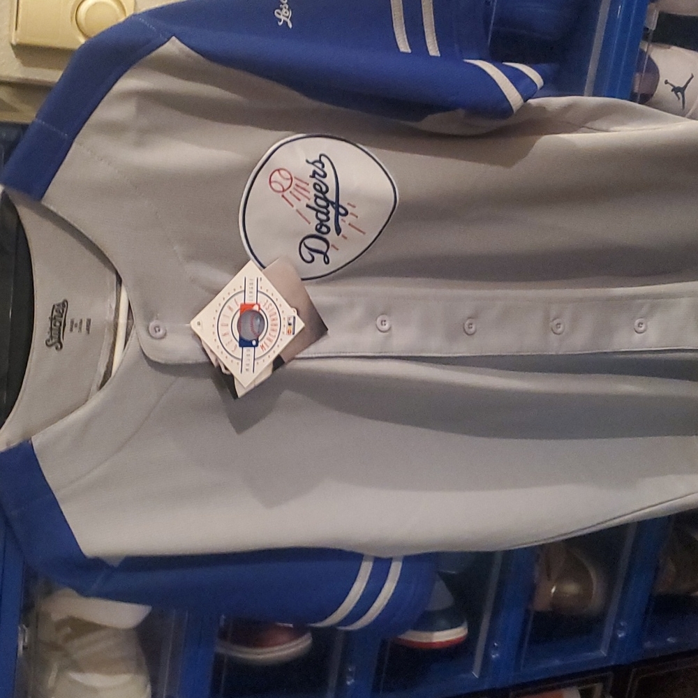 Dodgers jersey by Stitches Size Large